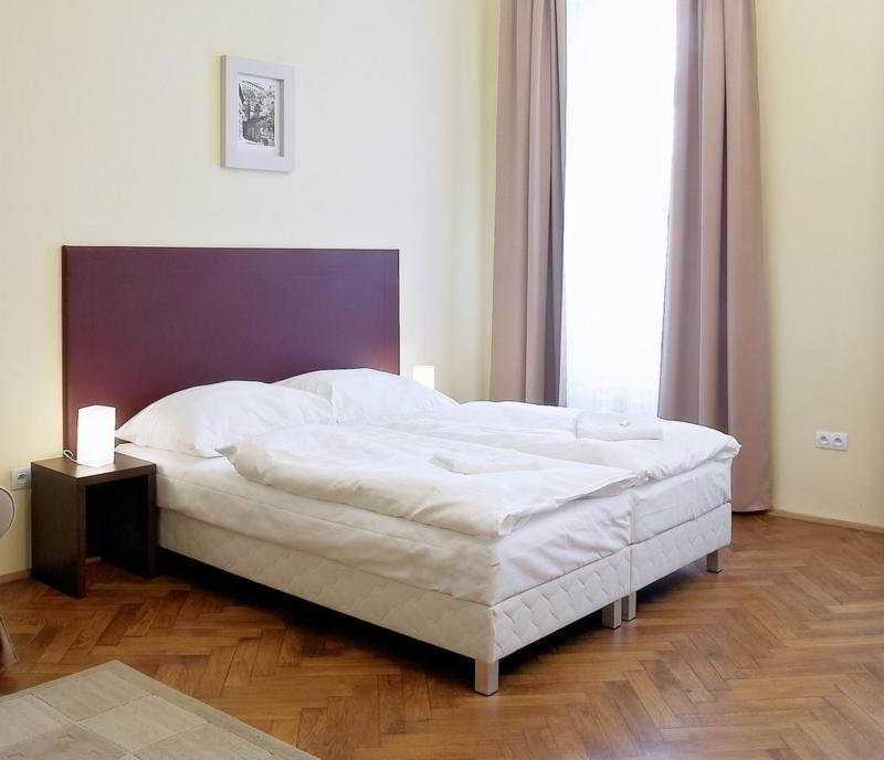 River View Residence Praga Esterno foto