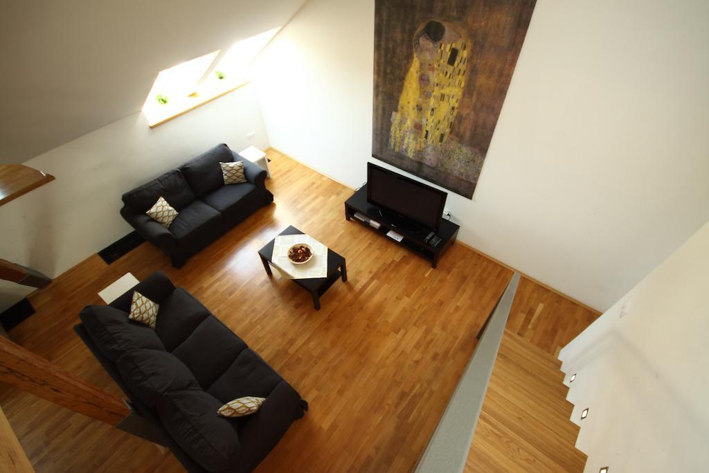 River View Residence Praga Esterno foto