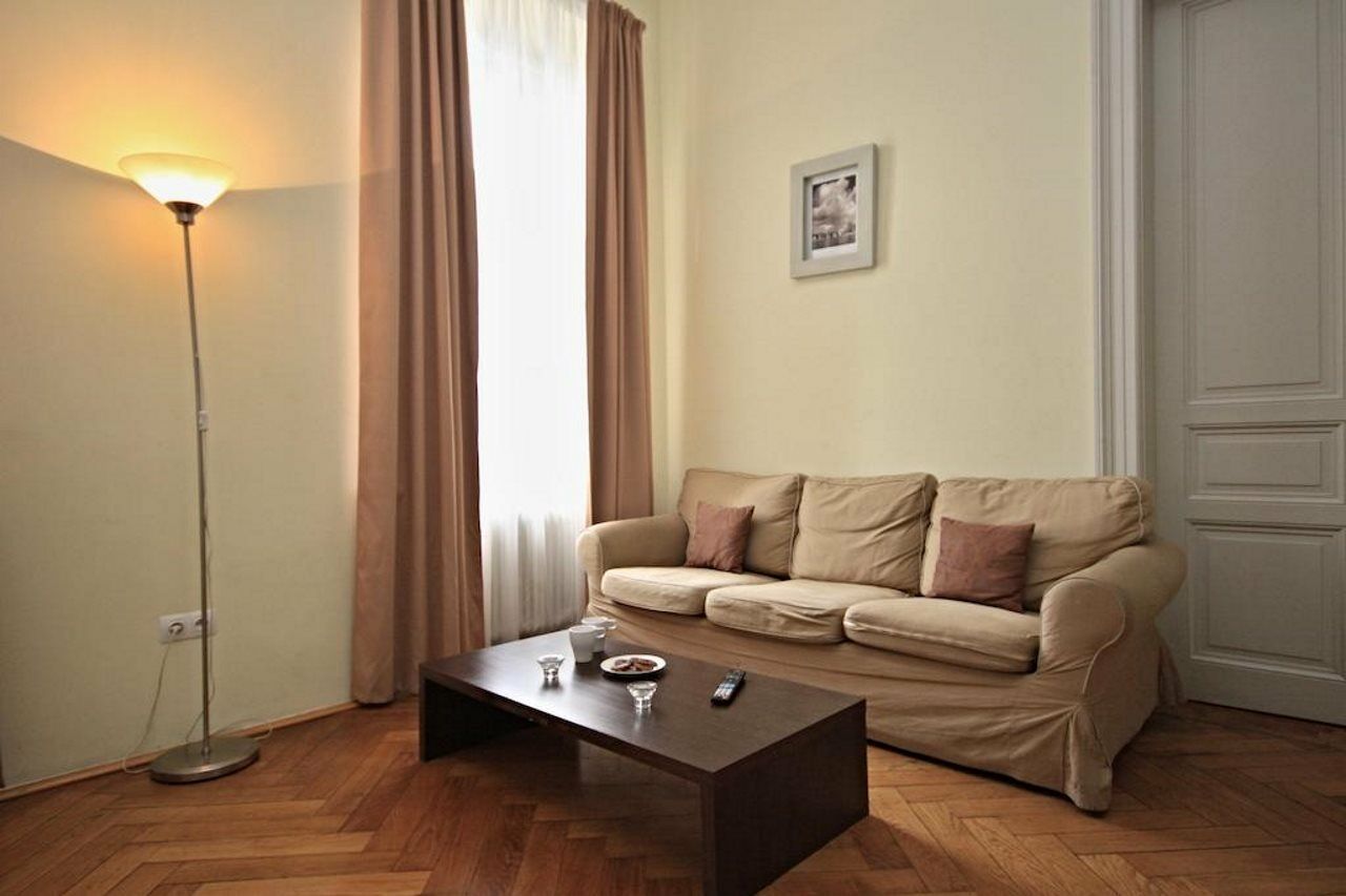 River View Residence Praga Esterno foto