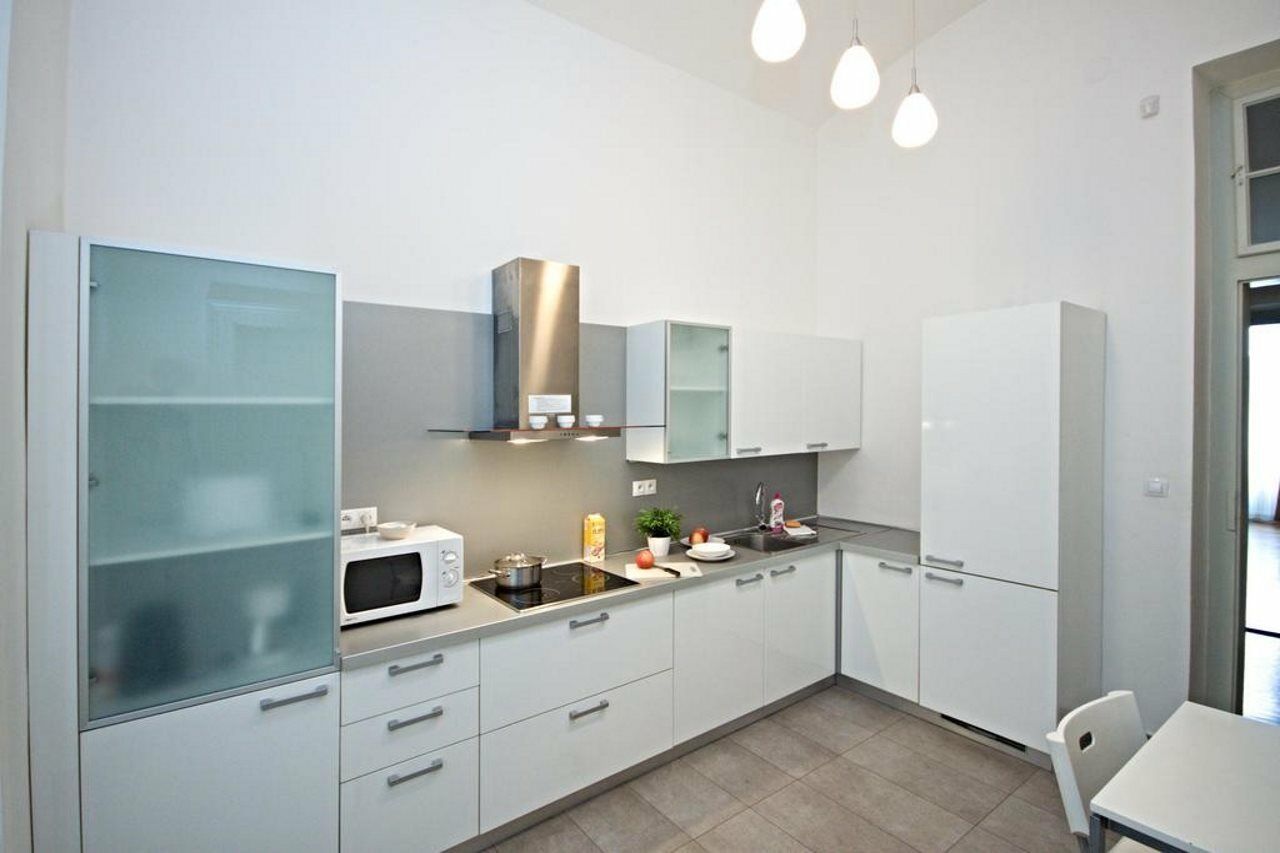 River View Residence Praga Esterno foto